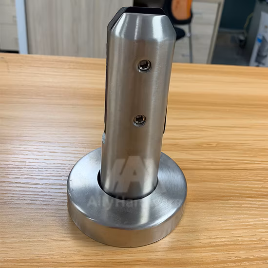 Valla de fundición de precisión SS304 Espigas de balaustrada de vidrio para vidrio de 10-12 mm